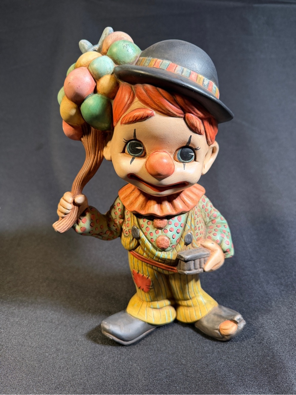 VIntage 1970s Cwramic Clown Figurine hand painted Balloon Vendor, Atlantic Mold